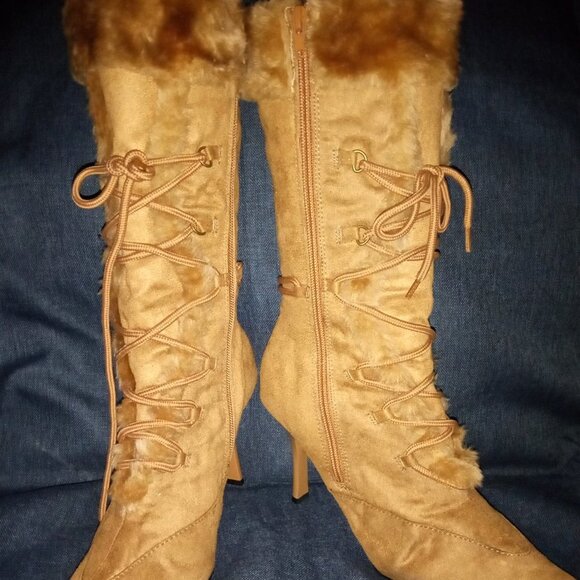 " FUR - TRIMMED  FAUX SUEDE " Heeled Boots - Picture 1 of 5